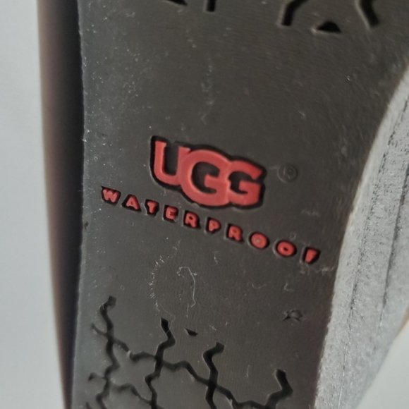 UGG "ZEA" Wedge Suede Leather Waterproof Ankle Boots - Picture 15 of 17